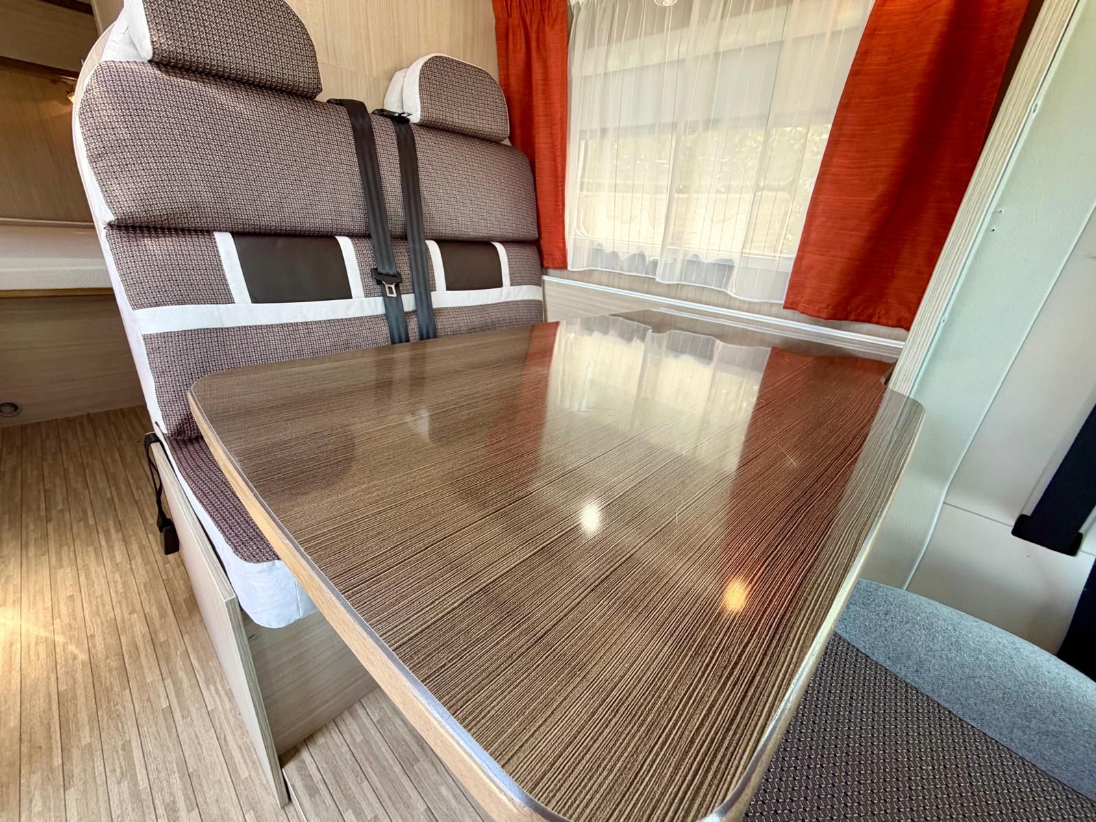 Autocaravana Dethleffs Globe S T685 2014 en venta