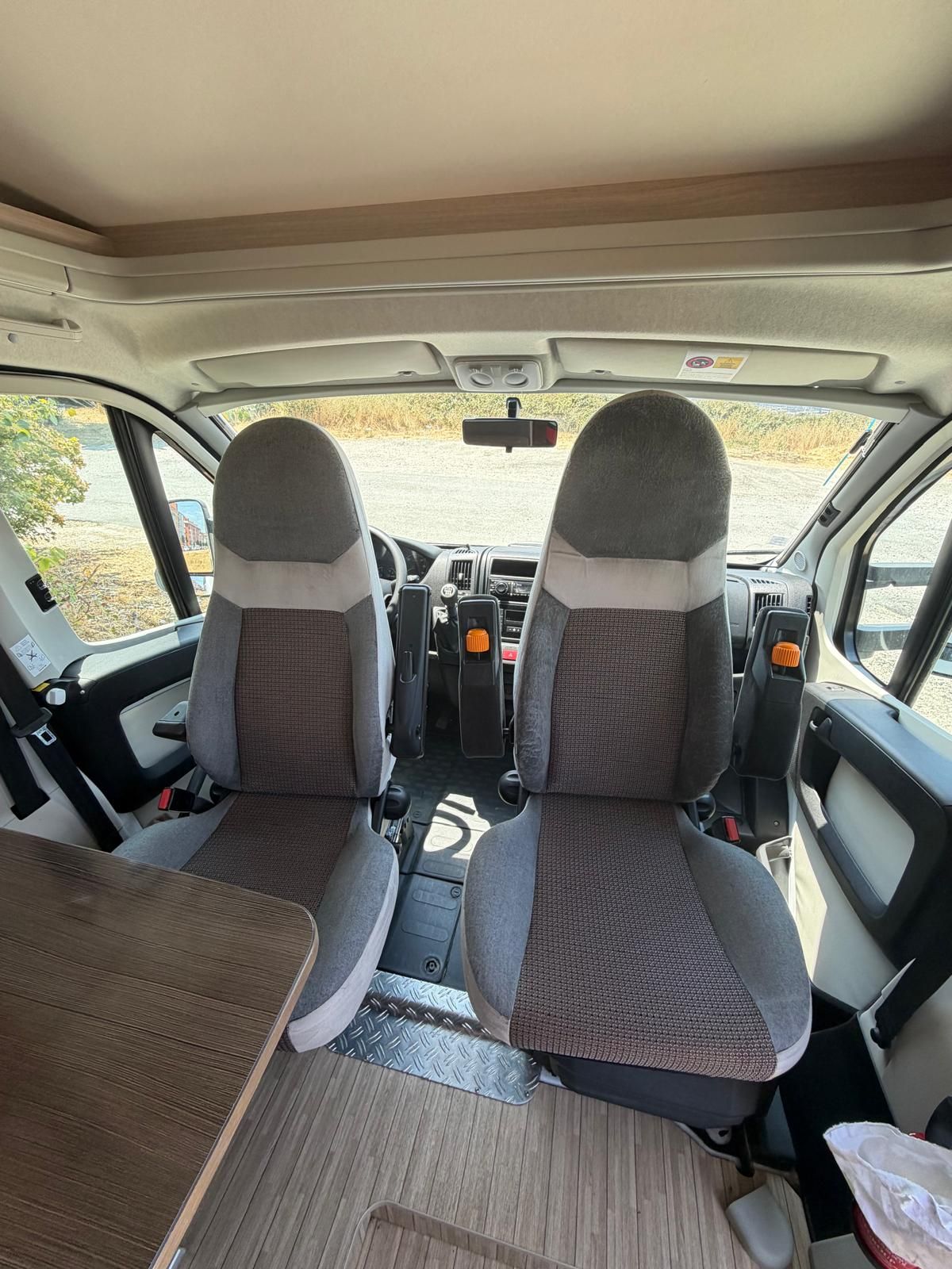 Autocaravana Dethleffs Globe S T685 2014 en venta